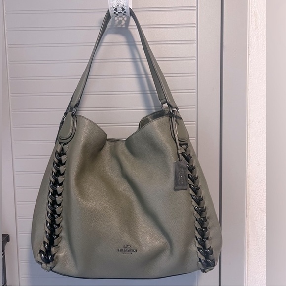 EUC Coach Edie Turnlock Bag With Large Gunmetal Whipstitch MSRP: $695.00